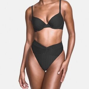 Victoria Secret Bombshell Bikini